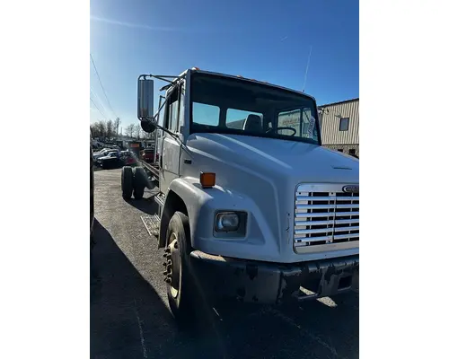 FREIGHTLINER FL70 Bumper Assembly, Front