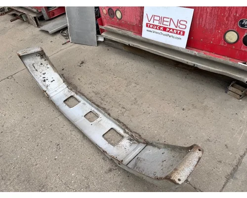 FREIGHTLINER FL70 Bumper Assembly, Front