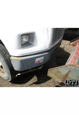 FREIGHTLINER FL70 Bumper Assembly, Front