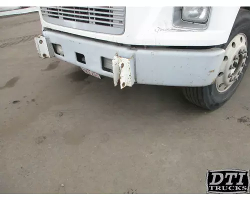 FREIGHTLINER FL70 Bumper Assembly, Front