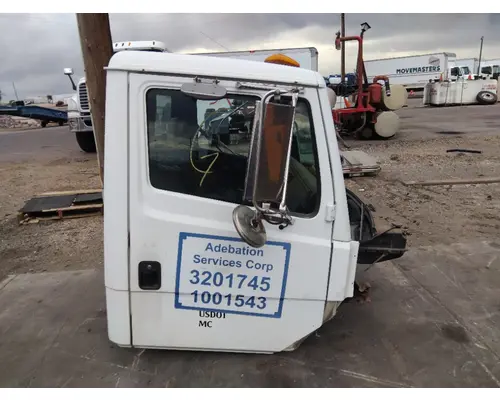 FREIGHTLINER FL70 CAB