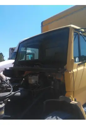 FREIGHTLINER FL70 CAB