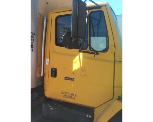 FREIGHTLINER FL70 CAB