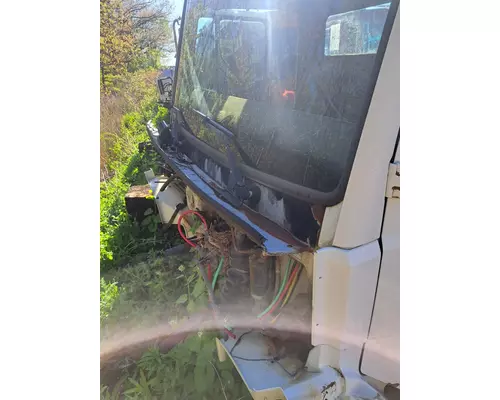 FREIGHTLINER FL70 Cab Mount
