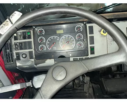 FREIGHTLINER FL70 Cab