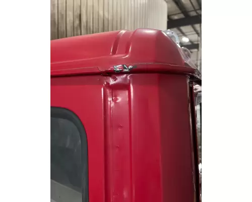 FREIGHTLINER FL70 Cab