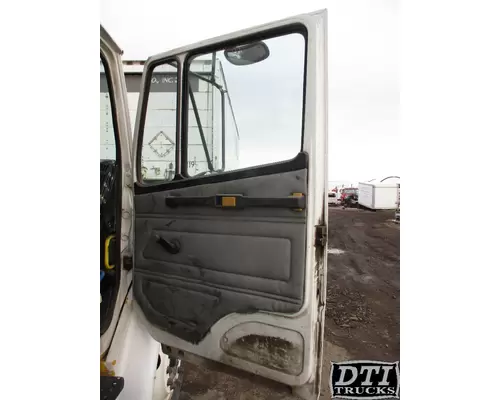 FREIGHTLINER FL70 Cab