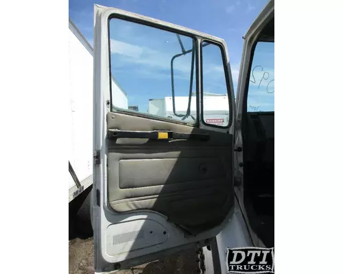 FREIGHTLINER FL70 Cab