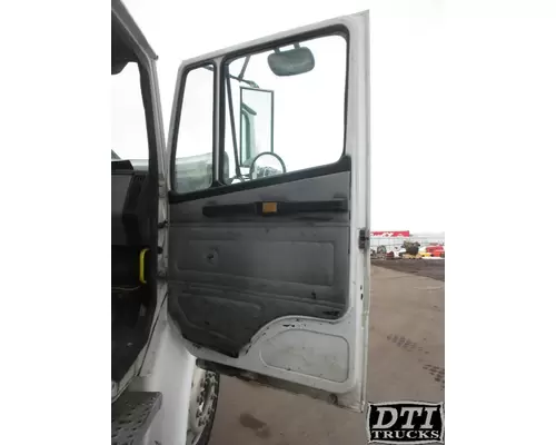 FREIGHTLINER FL70 Cab