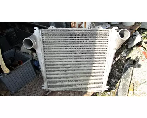 FREIGHTLINER FL70 Charge Air Cooler (ATAAC)