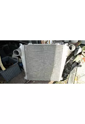 FREIGHTLINER FL70 Charge Air Cooler (ATAAC)