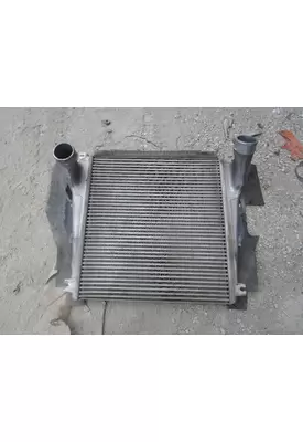 FREIGHTLINER FL70 Charge Air Cooler (ATAAC)