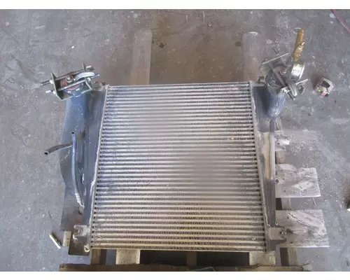 FREIGHTLINER FL70 Charge Air Cooler (ATAAC)