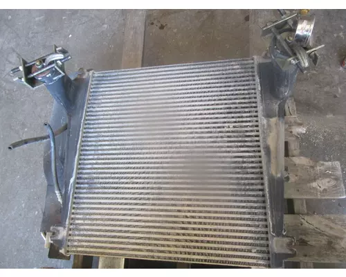 FREIGHTLINER FL70 Charge Air Cooler (ATAAC)
