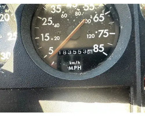 FREIGHTLINER FL70 Complete Vehicle