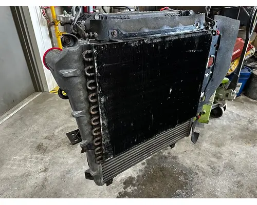 FREIGHTLINER FL70 Cooling Assy. (Rad., Cond., ATAAC)