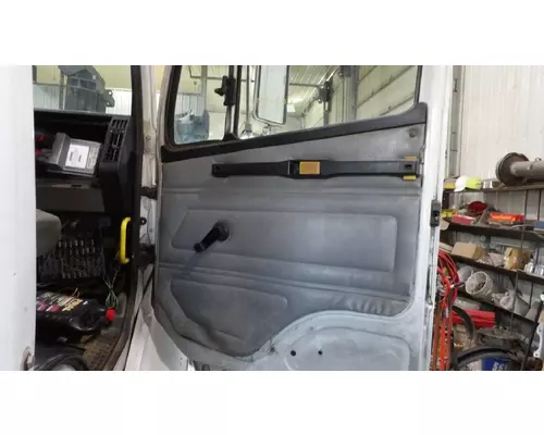 FREIGHTLINER FL70 DOOR ASSEMBLY, FRONT