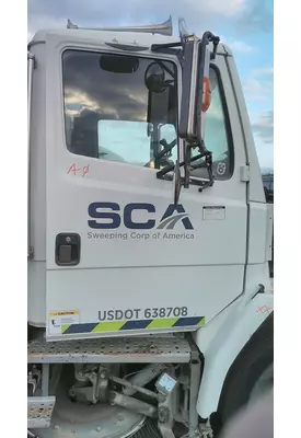 FREIGHTLINER FL70 DOOR ASSEMBLY, FRONT