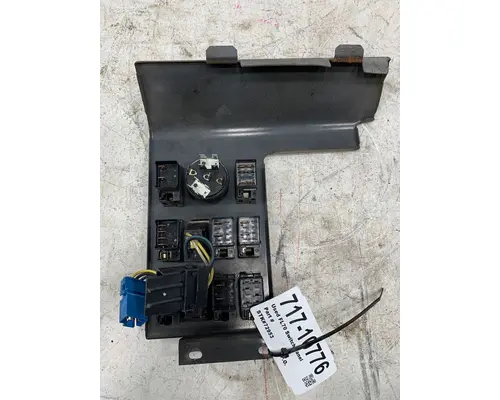 FREIGHTLINER FL70 Dash  Console Switch