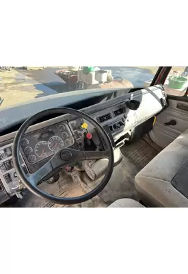 FREIGHTLINER FL70 Dash Assembly