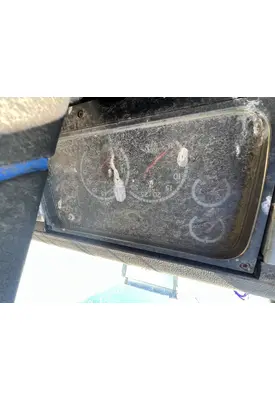 FREIGHTLINER FL70 Dash Bezel