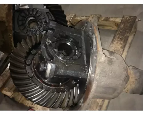 FREIGHTLINER FL70 Differential Assembly (Rear, Rear)