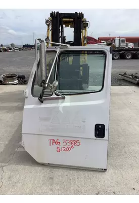 FREIGHTLINER FL70 Door Assembly, Front