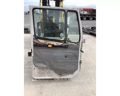 FREIGHTLINER FL70 Door Assembly, Front