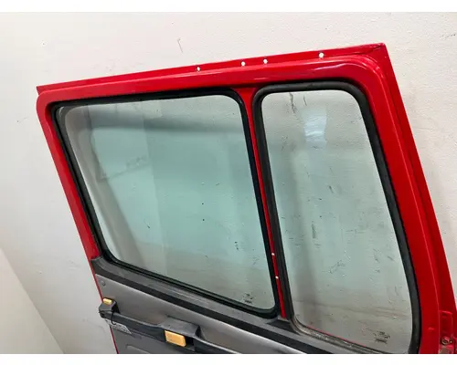 FREIGHTLINER FL70 Door Assembly, Front