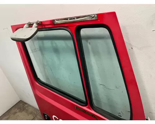 FREIGHTLINER FL70 Door Assembly, Front