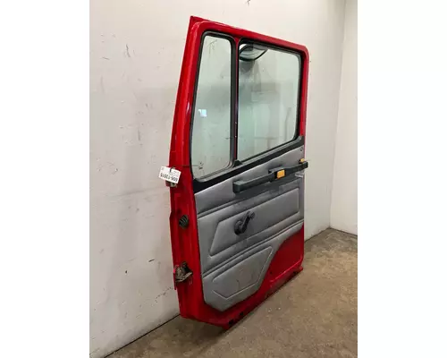 FREIGHTLINER FL70 Door Assembly, Front