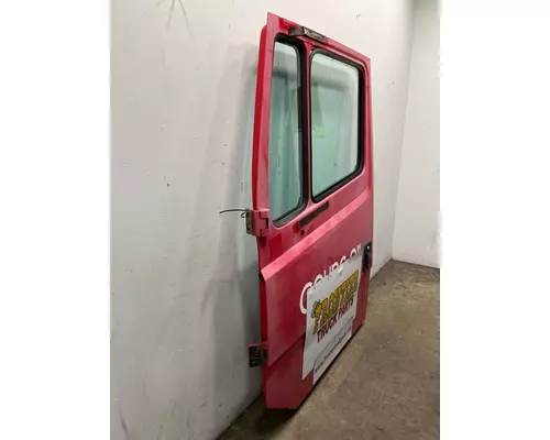 FREIGHTLINER FL70 Door Assembly, Front