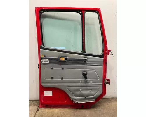 FREIGHTLINER FL70 Door Assembly, Front