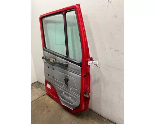 FREIGHTLINER FL70 Door Assembly, Front