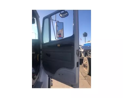 FREIGHTLINER FL70 Door Assembly, Front