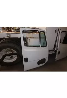 FREIGHTLINER FL70 Door Assembly, Front