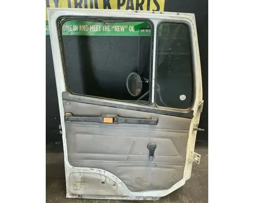 FREIGHTLINER FL70 Door Assembly, Front