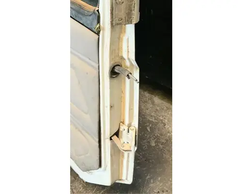 FREIGHTLINER FL70 Door Assembly, Front