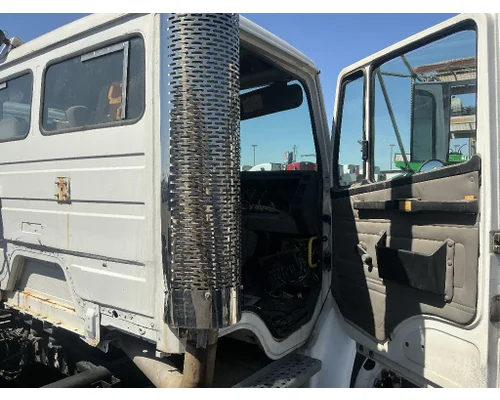 FREIGHTLINER FL70 Door Assembly, Front