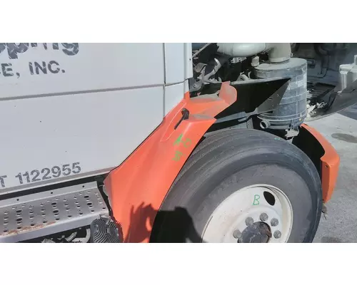 FREIGHTLINER FL70 FENDER EXTENSION