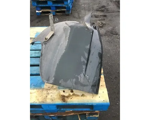 FREIGHTLINER FL70 Fender Extension