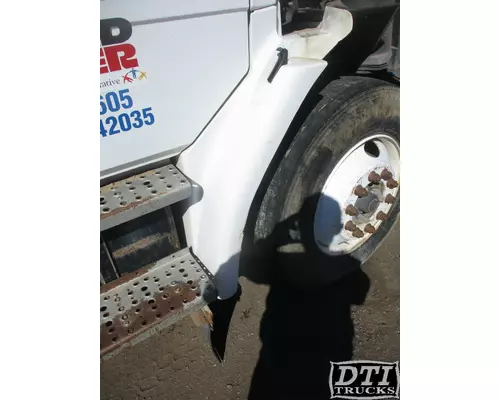 FREIGHTLINER FL70 Fender Extension