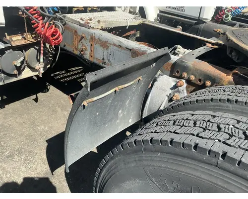FREIGHTLINER FL70 Fender