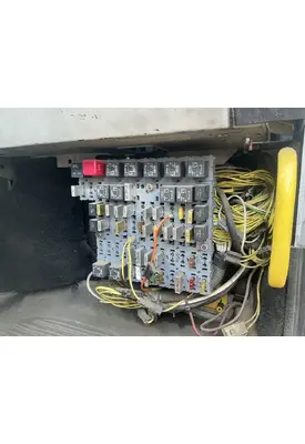 FREIGHTLINER FL70 Fuse Box