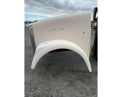 FREIGHTLINER FL70 HOOD