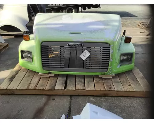 FREIGHTLINER FL70 HOOD