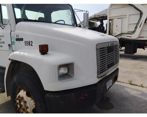 FREIGHTLINER FL70 HOOD