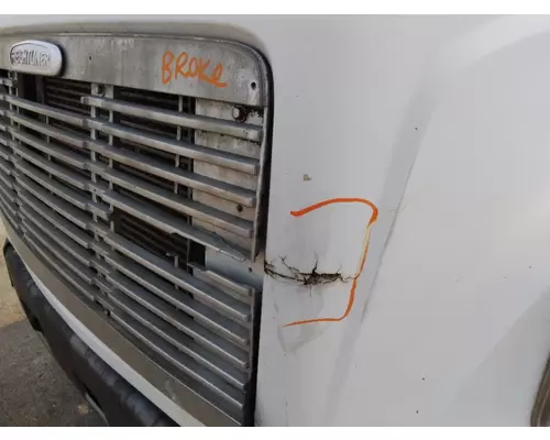 FREIGHTLINER FL70 HOOD