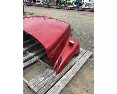 FREIGHTLINER FL70 Hood