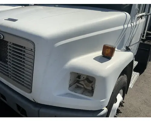FREIGHTLINER FL70 Hood